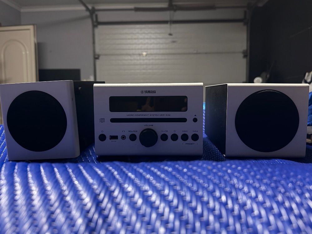 Hi-fi Yamaha MCR-042