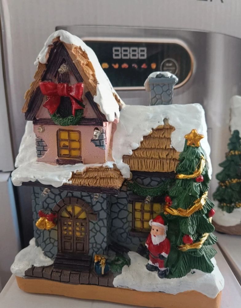 Casinha para cidade de Natal 100% Nova