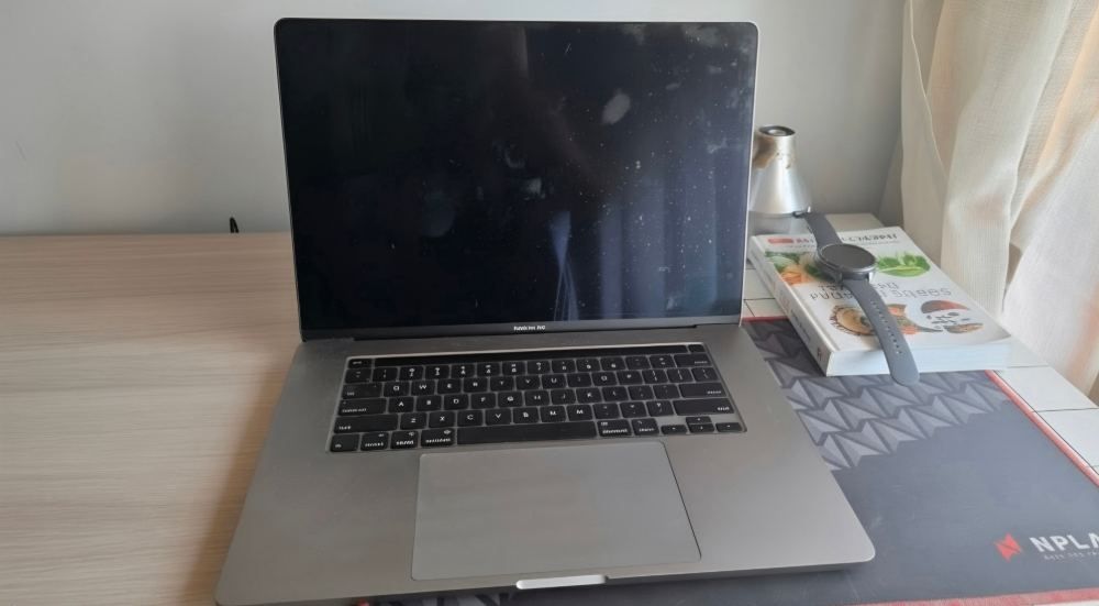 MacBook 16 2019