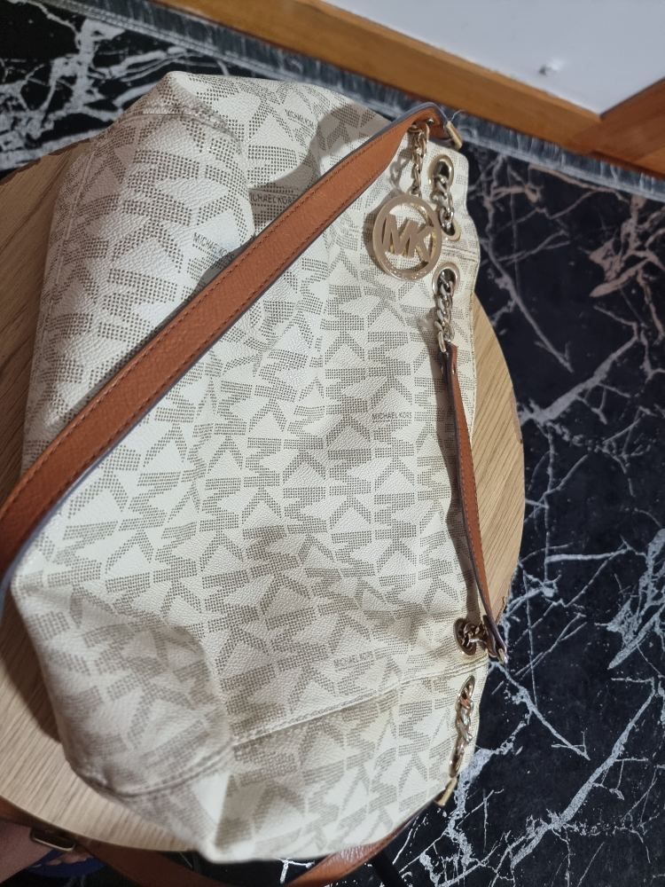 Mala Michael kors