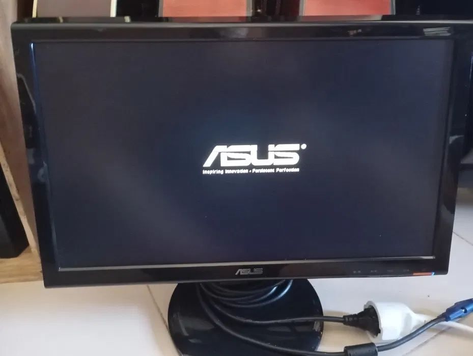 Monitor Asus VH 192